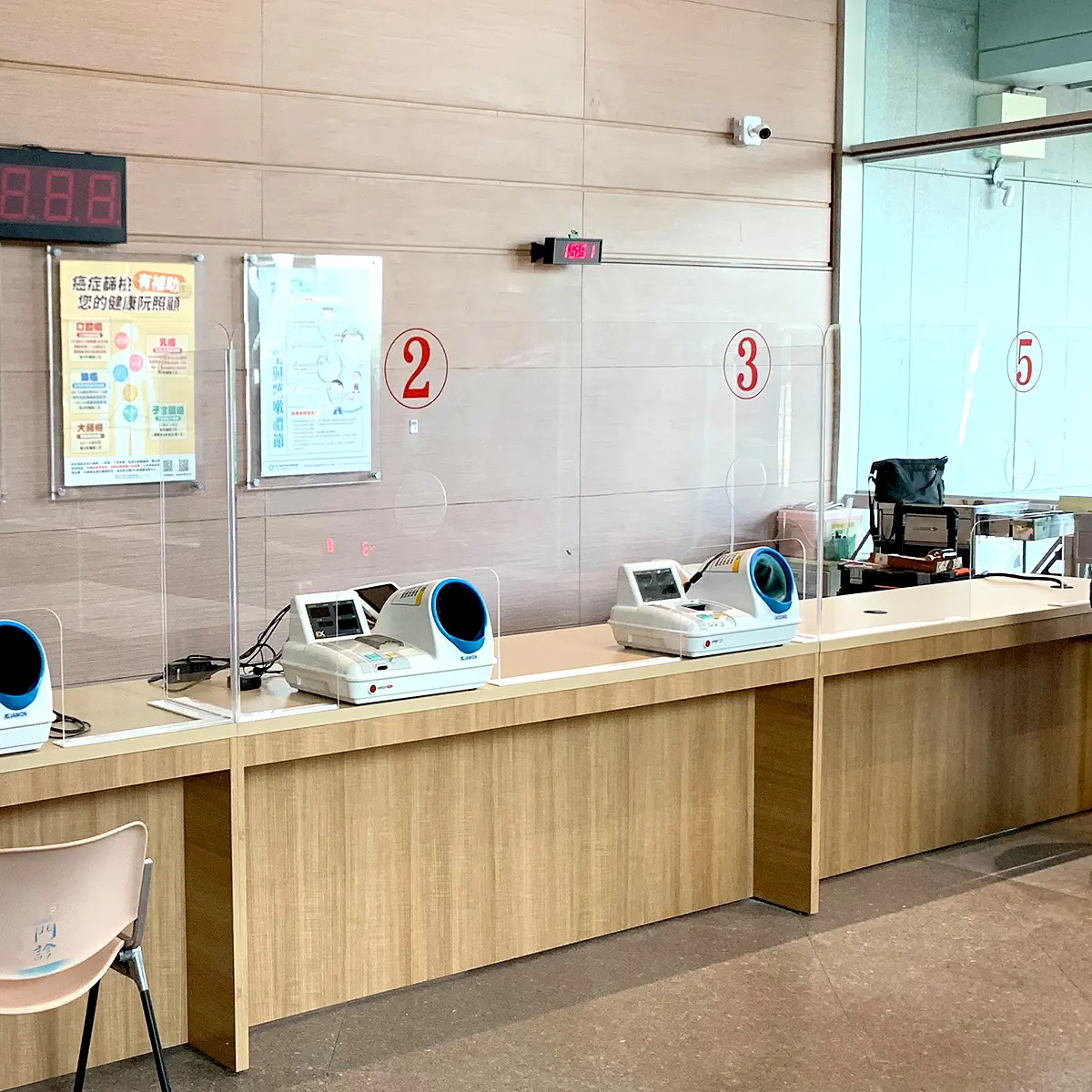 壓克力客製品 — 12